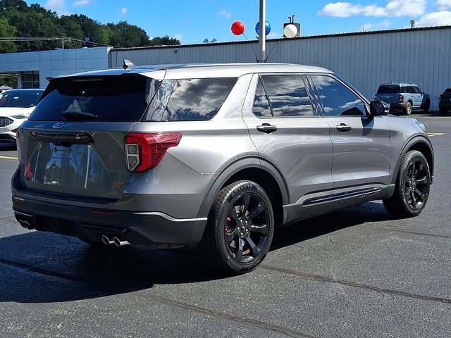 Certified 2022 Ford Explorer ST w/ Equipment Group 401A AWD/4WD image 6
