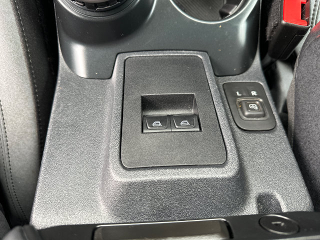 Certified 2024 Ford Bronco Black Diamond AWD/4WD image 32