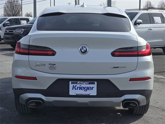 Used 2022 BMW X4 xDrive30i image 4