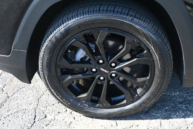 Used 2022 GMC Terrain SLE w/ Driver Convenience Package AWD/4WD image 14