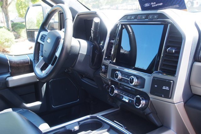 Certified 2022 Ford F250 Lariat w/ Lariat Ultimate Package AWD/4WD image 11