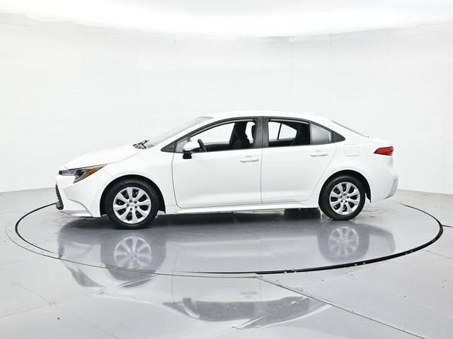 Used 2024 Toyota Corolla LE FWD image 6
