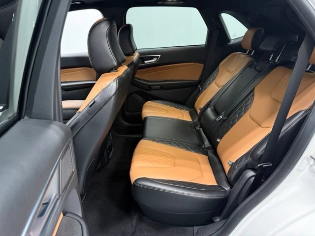 Certified 2024 Ford Edge Titanium w/ Titanium Elite Package AWD/4WD image 35