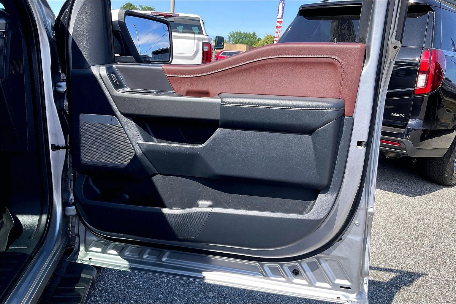 Certified 2023 Ford F150 Lariat AWD/4WD image 23