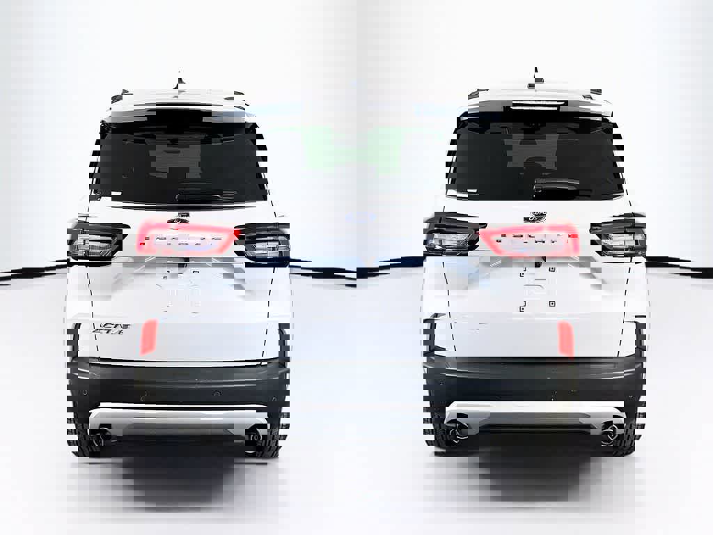 Certified 2025 Ford Escape ST-Line image 4