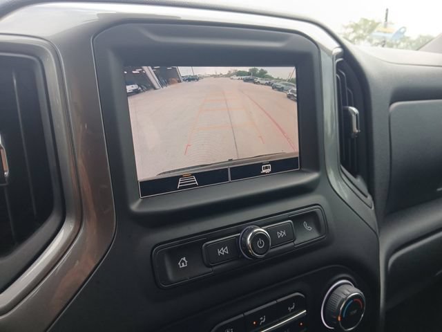 Used 2022 Chevrolet Silverado 1500 Custom w/ LPO, Dark Essentials Package AWD/4WD image 10