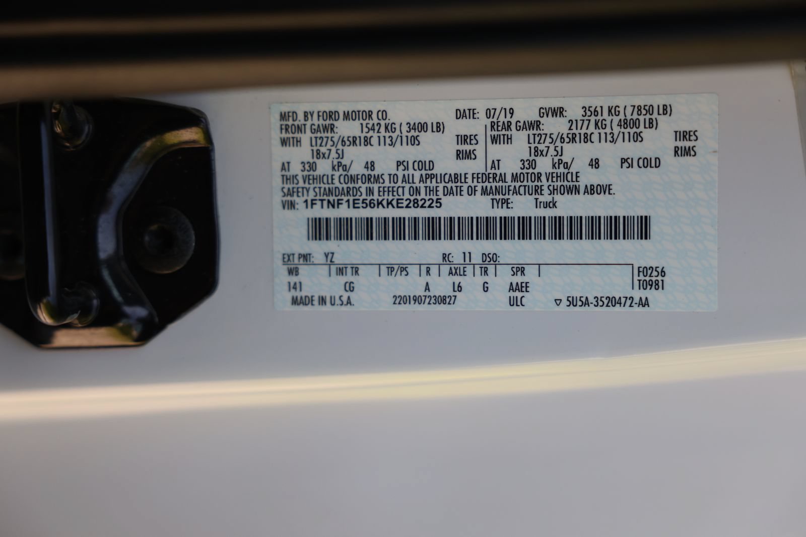Certified 2019 Ford F150 XL w/ Equipment Group 101A Mid AWD/4WD image 40