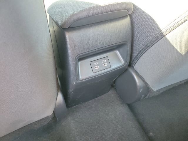 Used 2023 Toyota Corolla LE FWD image 12