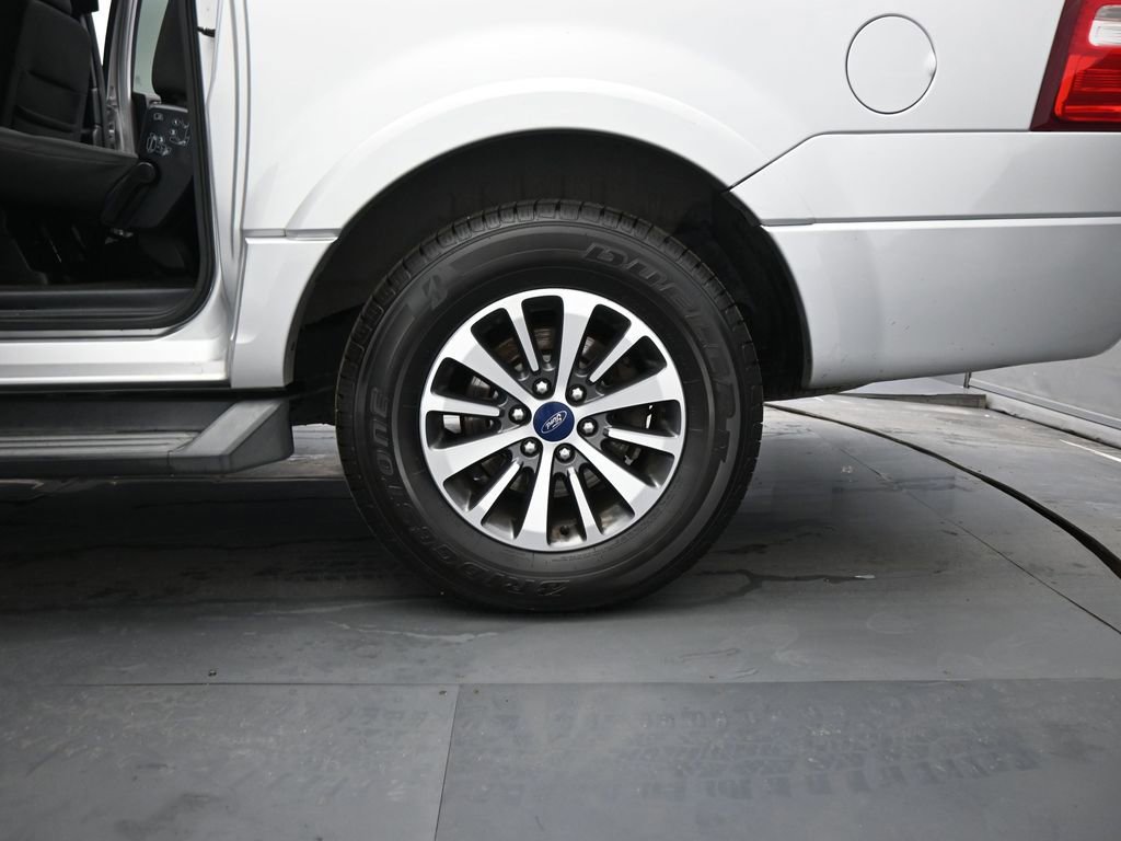 Certified 2017 Ford Expedition EL XLT image 19