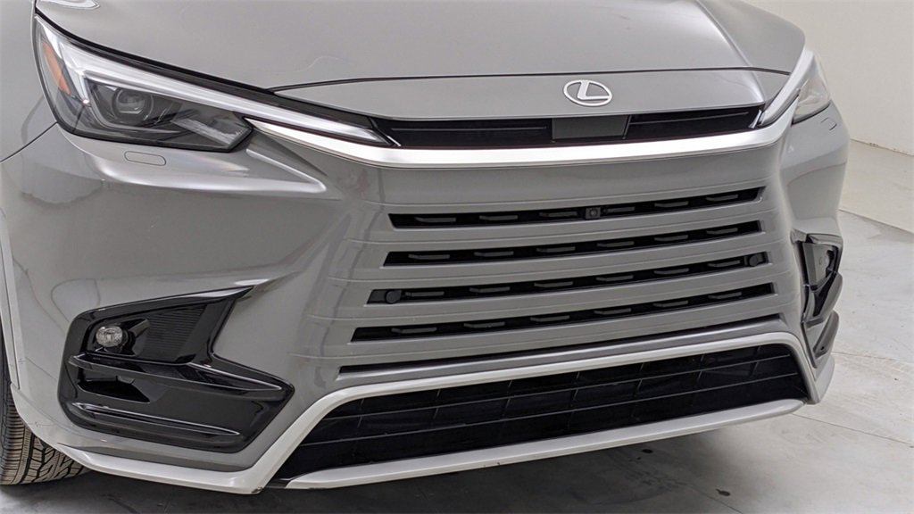 Used 2024 Lexus TX 500h AWD w/ Technology Package image 43