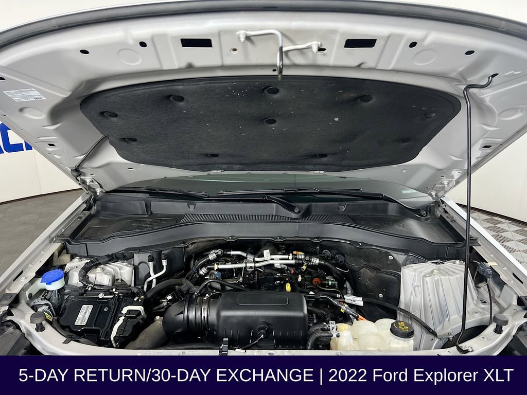 Certified 2022 Ford Explorer XLT w/ Equipment Group 202A AWD/4WD image 36