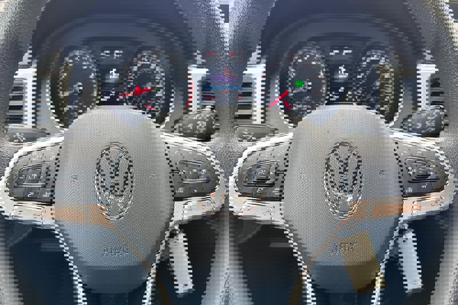 Used 2021 Volkswagen Atlas Cross Sport S image 22