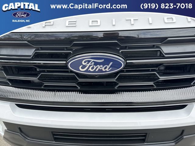 Certified 2025 Ford Expedition Active image 10