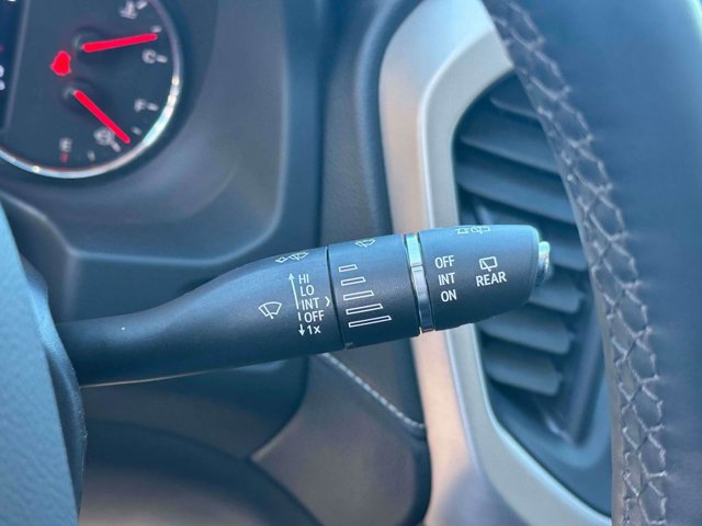 Used 2023 GMC Acadia Denali w/ Denali Ultimate Package image 26