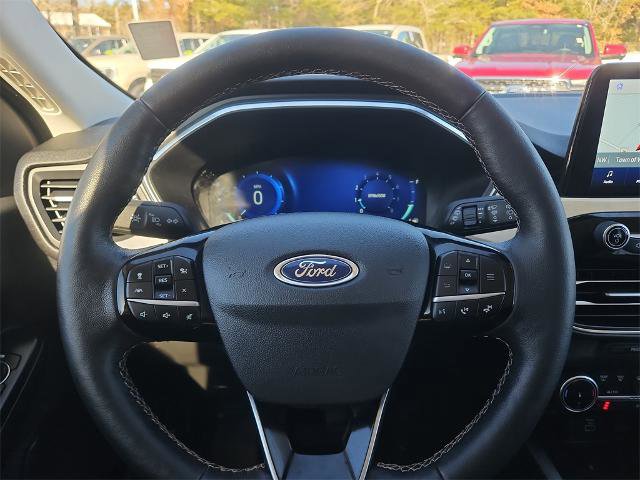 Certified 2022 Ford Escape Titanium w/ Titanium Elite Package image 27