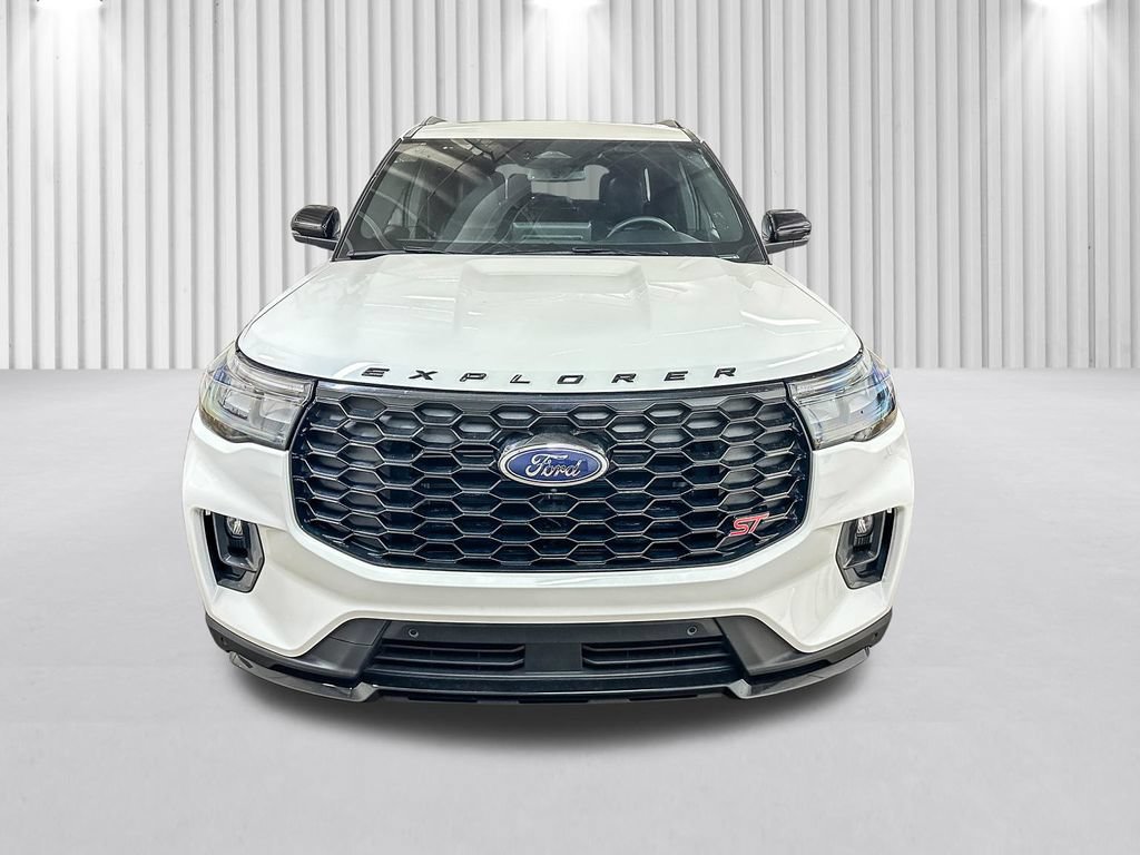 Certified 2025 Ford Explorer ST AWD/4WD image 13