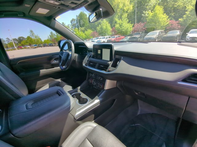 Used 2023 Chevrolet Tahoe Z71 w/ Luxury Package AWD/4WD image 38