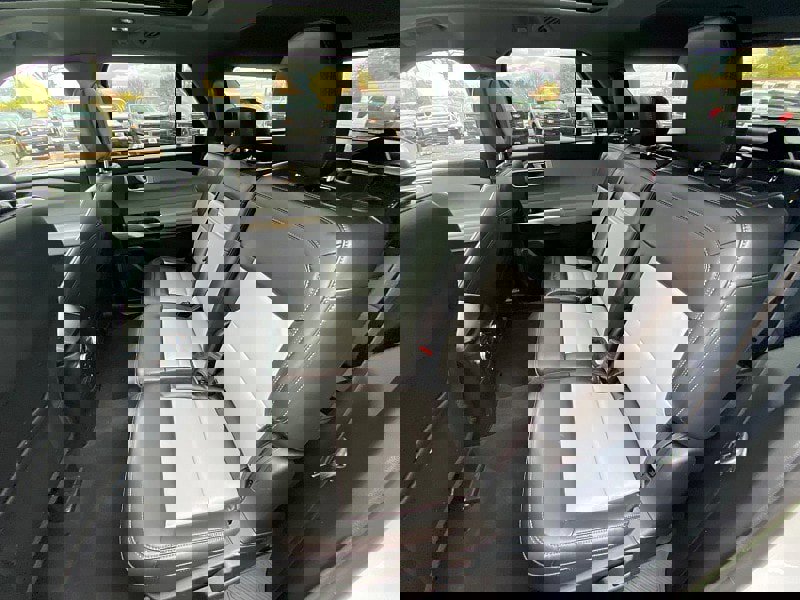 Certified 2022 Ford Explorer XLT w/ Equipment Group 202A image 37