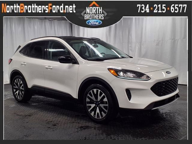 Certified 2020 Ford Escape SE Sport AWD/4WD image 1