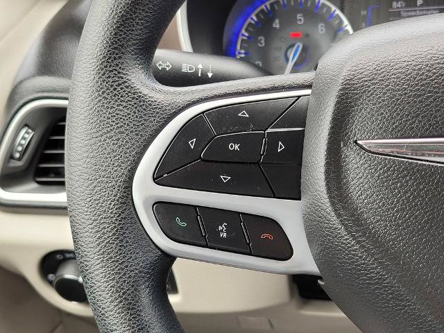 Used 2021 Chrysler Voyager LX FWD image 25
