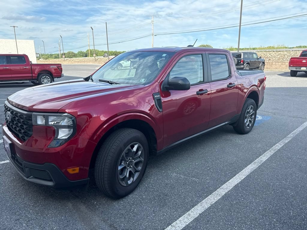 Certified 2026 Ford Maverick XLT FWD image 2