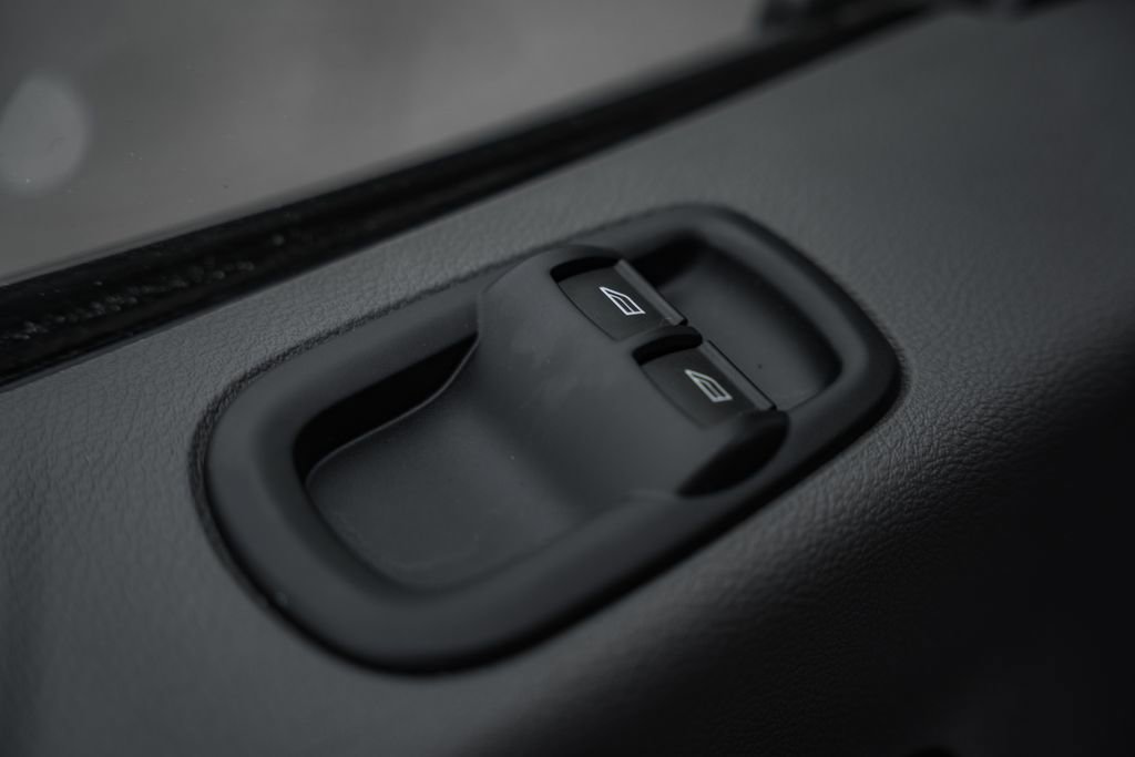 Certified 2023 Ford Transit 250 Low Roof w/ Exterior Upgrade Package image 38