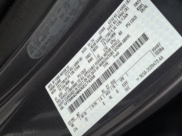 Certified 2024 Ford F450 Limited w/ FX4 Off-Road Package image 28