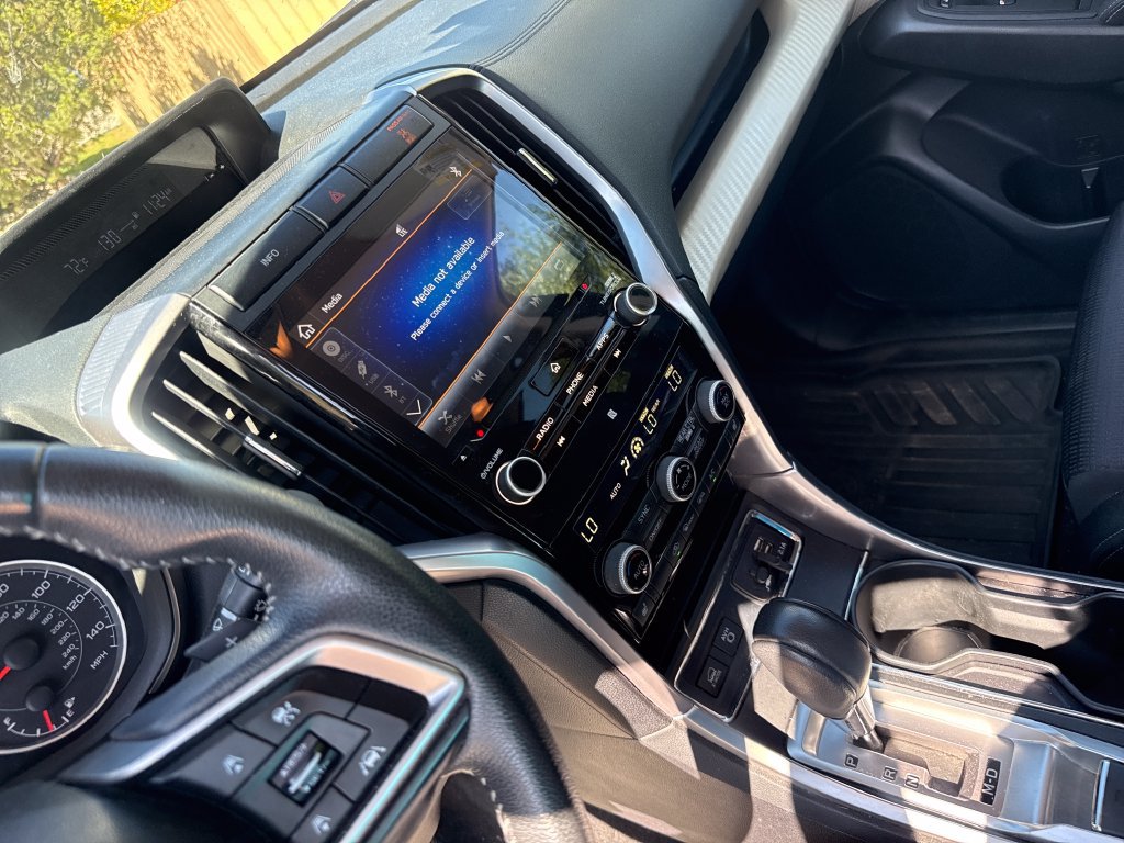 Used 2020 Subaru Ascent Premium w/ Convenience Package AWD/4WD image 16