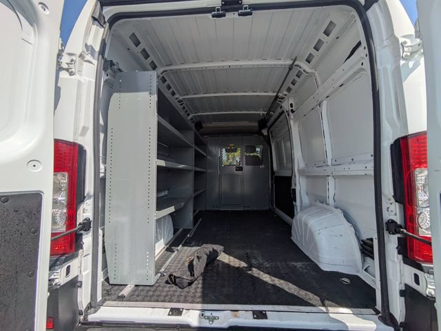 Used 2025 RAM ProMaster 2500 FWD image 13