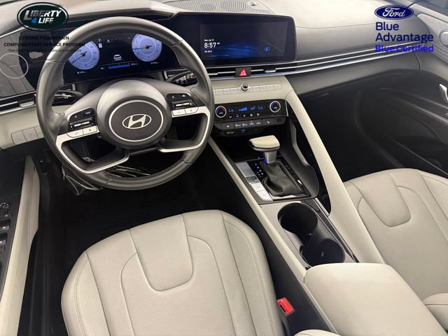 Used 2025 Hyundai Elantra Limited FWD image 35