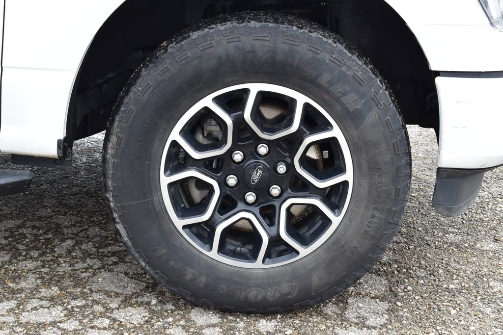 Certified 2023 Ford F150 XLT w/ Equipment Group 302A High image 4