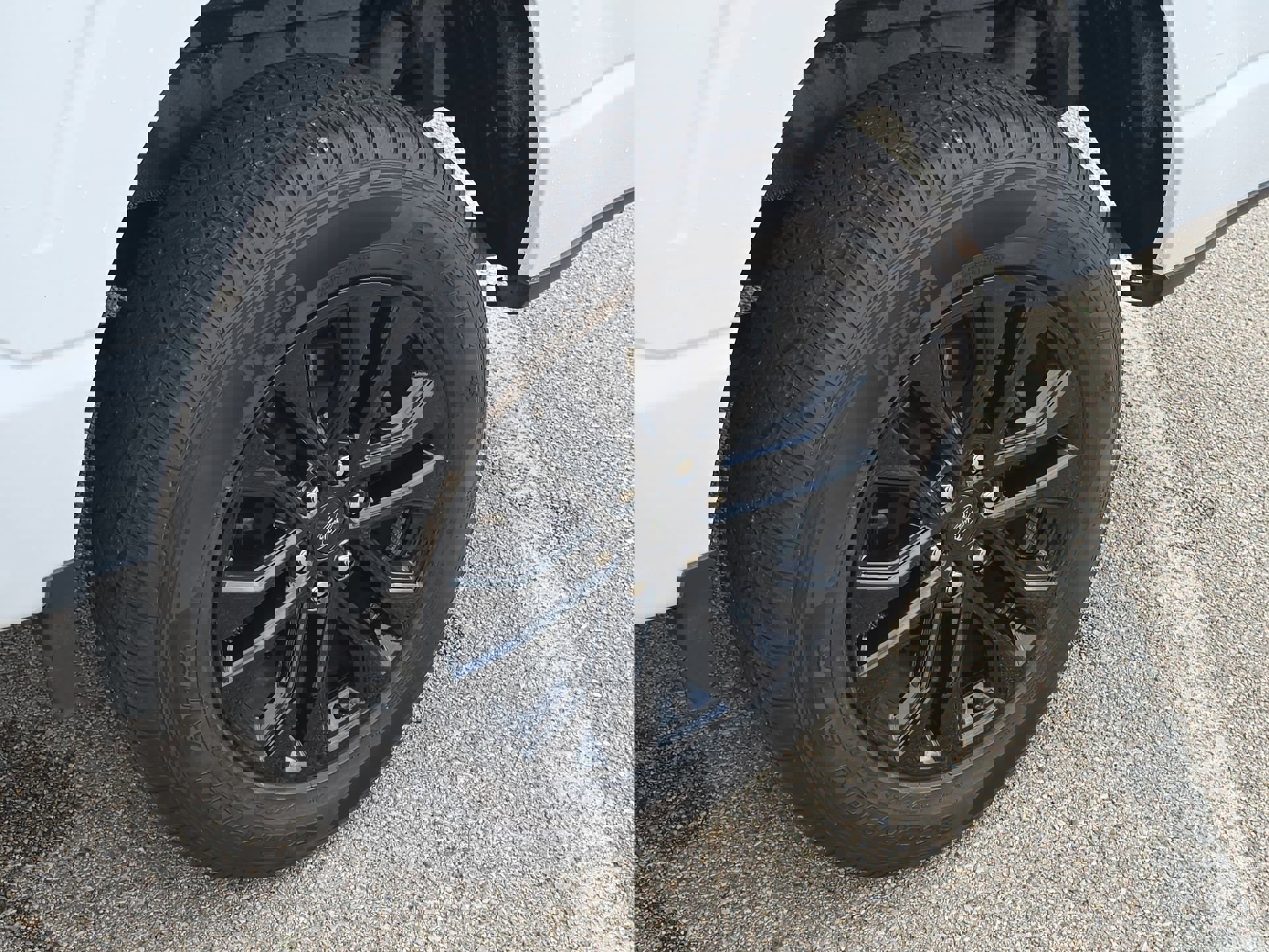 Certified 2022 Ford F150 XLT w/ Equipment Group 302A High image 10