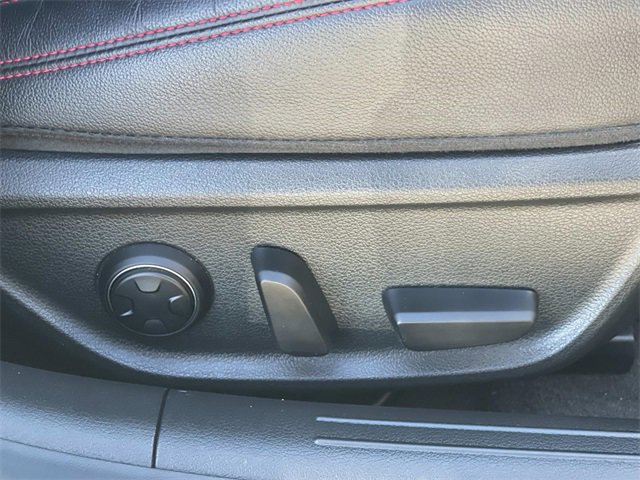 Used 2023 Genesis G70 2.0T w/ Sport Prestige Package image 33