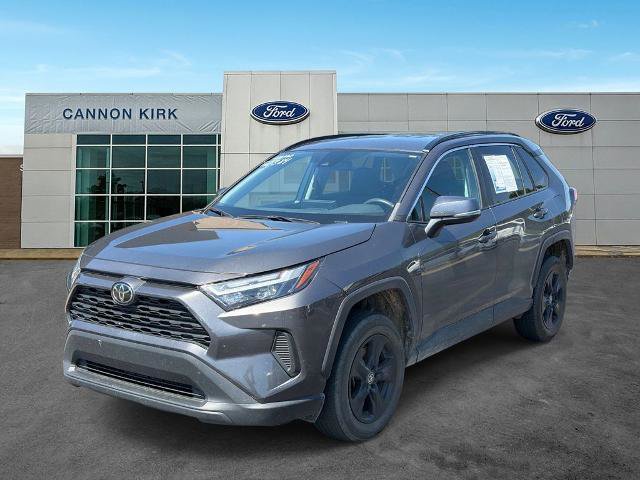 Used 2023 Toyota RAV4 XLE AWD/4WD image 3
