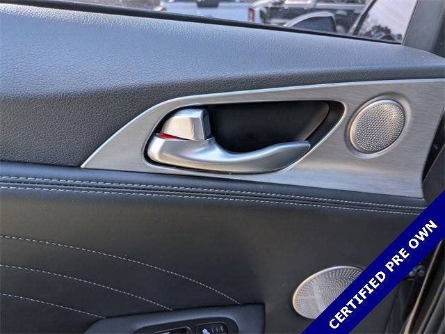 Used 2022 Kia Stinger GT2 image 26