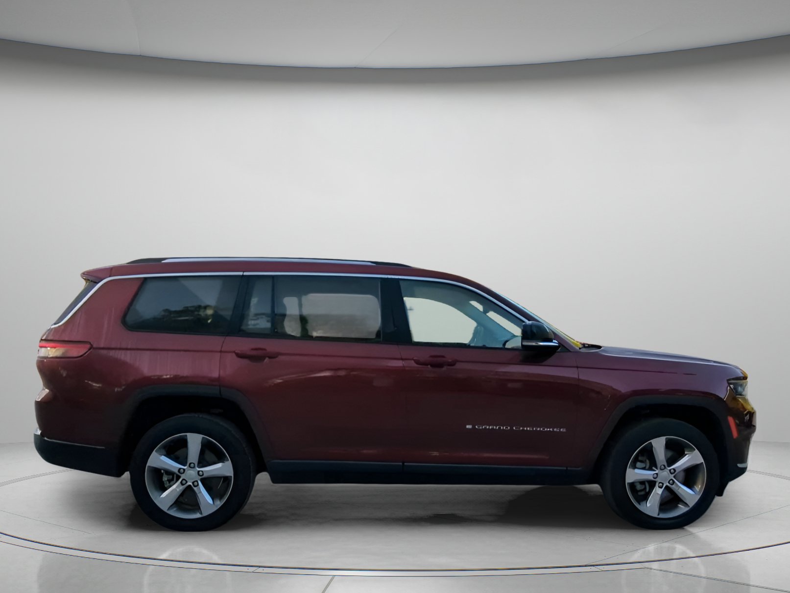 Used 2021 Jeep Grand Cherokee L Limited AWD/4WD image 32