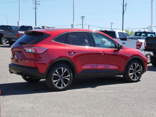 Certified 2022 Ford Escape SE w/ SE Sport Appearance Package AWD/4WD image 3