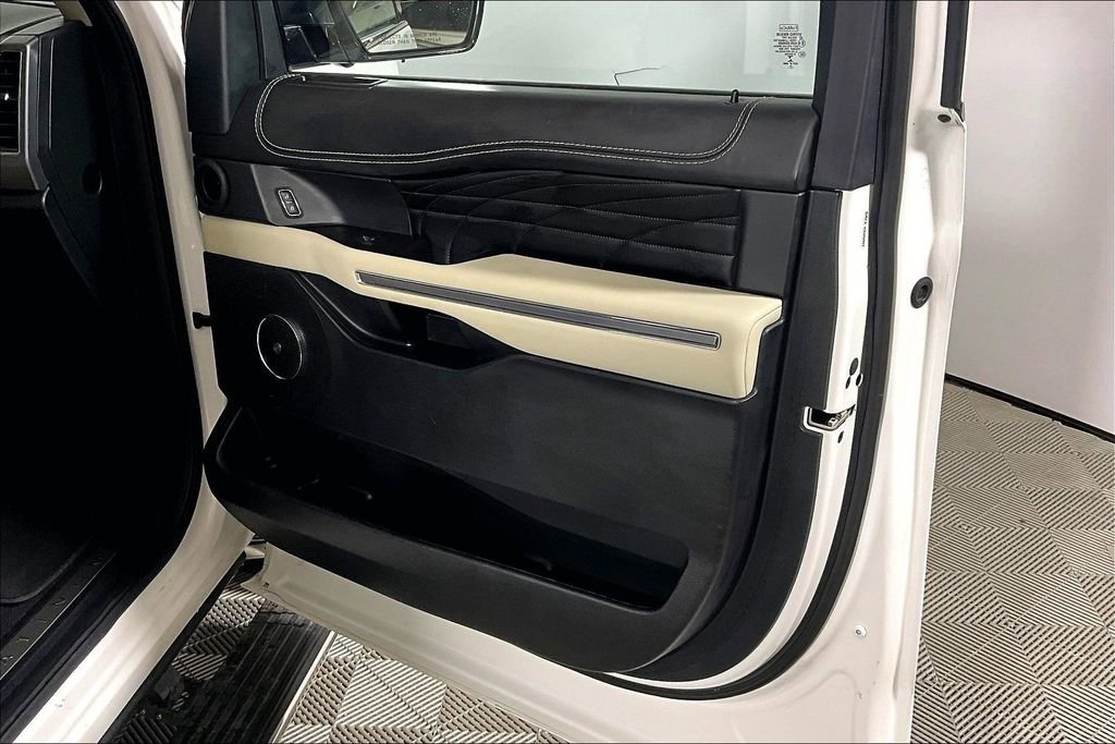 Certified 2021 Ford Expedition Platinum image 20