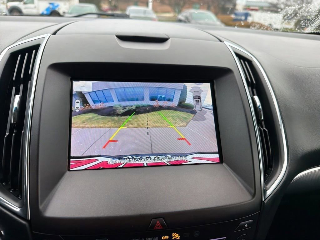 Certified 2019 Ford Edge Titanium w/ Equipment Group 301A image 25