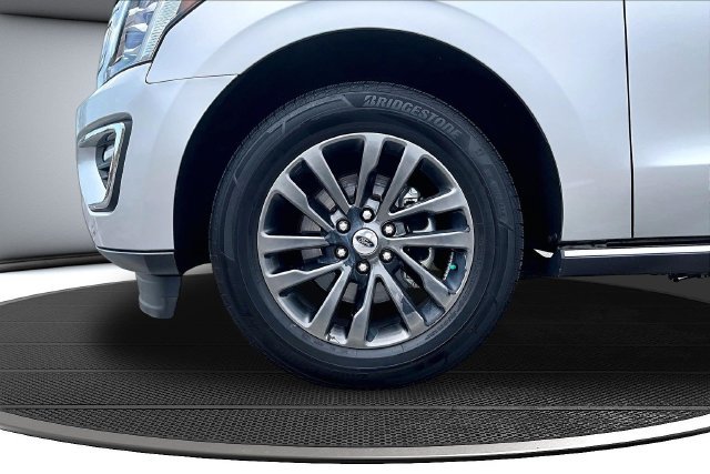 Certified 2019 Ford Expedition Limited w/ Equipment Group 301A RWD image 35