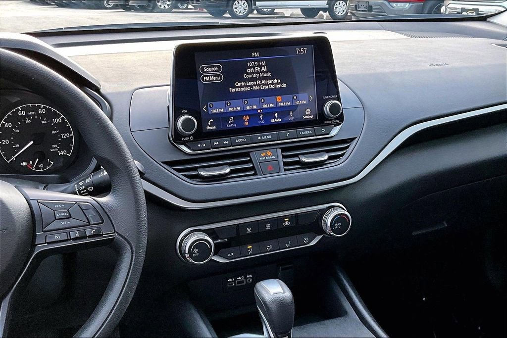 Used 2025 Nissan Altima 2.5 S FWD image 6