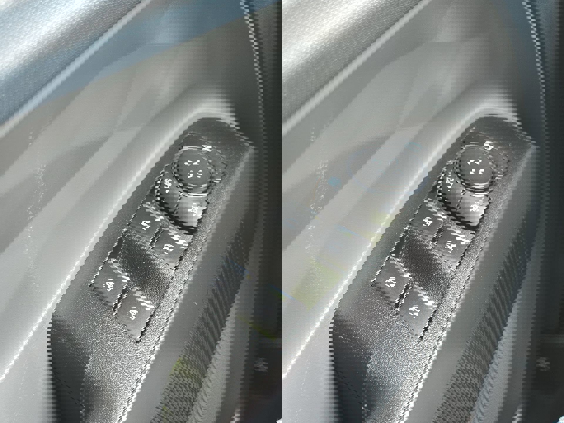 Certified 2024 Ford Maverick XLT w/ XLT Luxury Package image 13