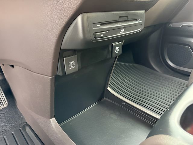 Used 2019 Honda Odyssey Elite image 30