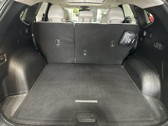 Used 2022 Hyundai Tucson Limited w/ Cargo Package AWD/4WD image 26