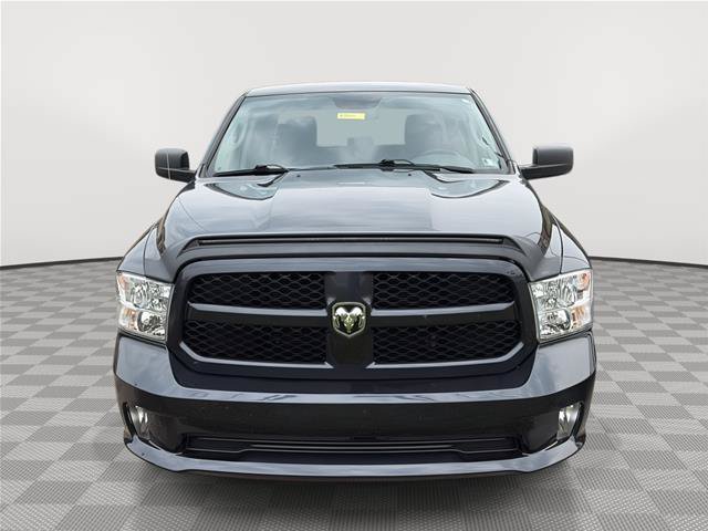 Used 2019 RAM 1500 Express AWD/4WD image 2