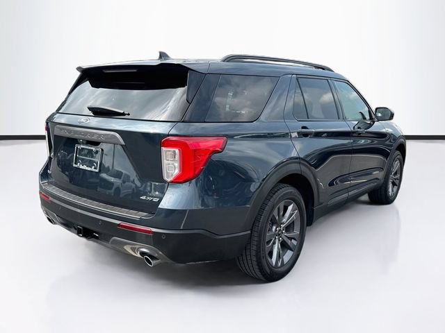 Certified 2022 Ford Explorer XLT w/ Equipment Group 202A AWD/4WD image 11