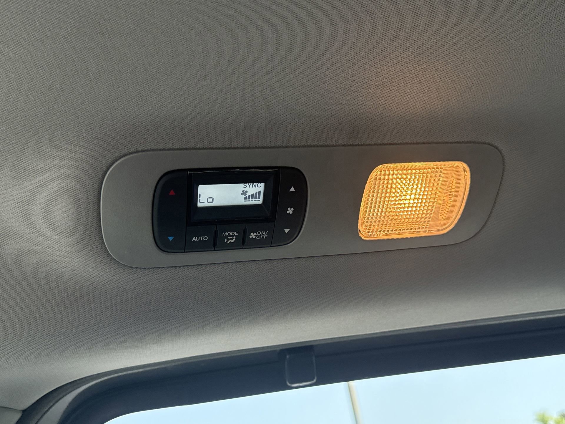 Used 2023 Honda Odyssey Touring image 24