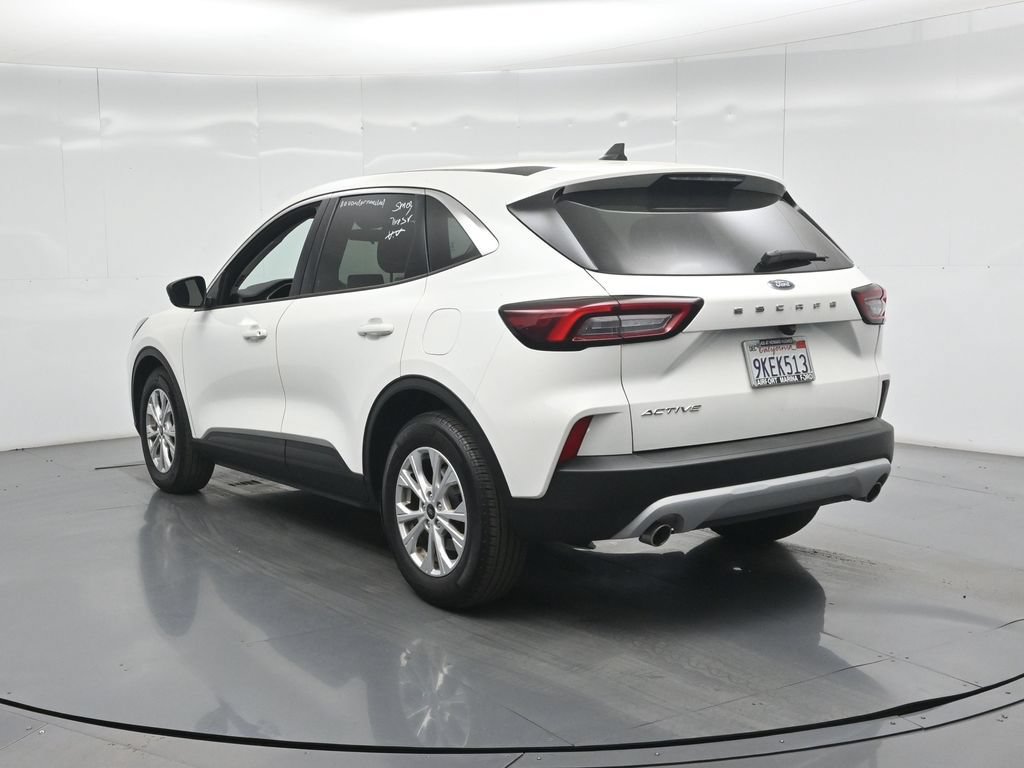 Certified 2023 Ford Escape Active FWD image 9