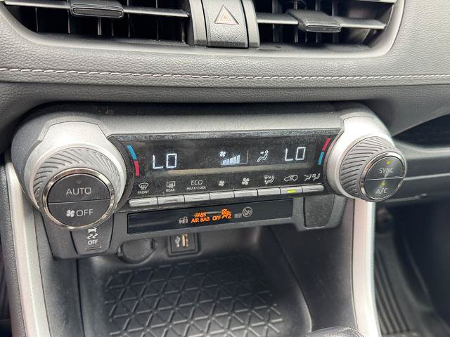 Used 2024 Toyota RAV4 XLE AWD/4WD image 21