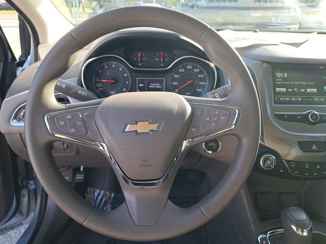 Used 2017 Chevrolet Cruze LT w/ Convenience Package image 26